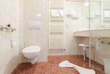 Hotel Fernblick - Bagno camera 104